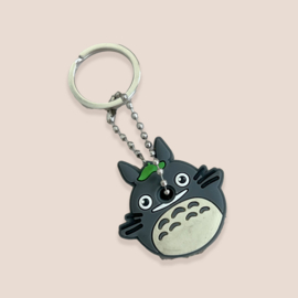 Key Cover Small Totoro Leaf