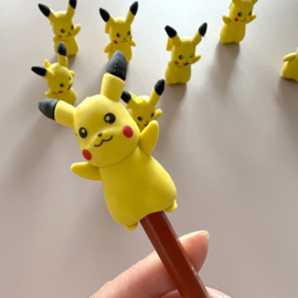 Pokémon Gum Topper