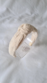 Embrodery - Creme