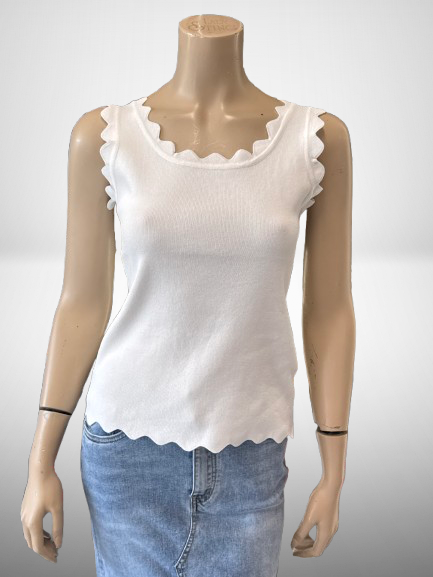 Top By Clara wit