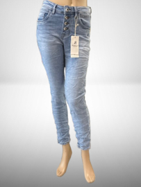 Jewelly jeans