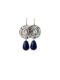 Oorbellen met tussenstuk fantasie goldplated of rhodium (verzilverd) en druppel jade blauw