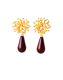 Oorbellen met oorsteker 24K goldplated en druppel resin rood