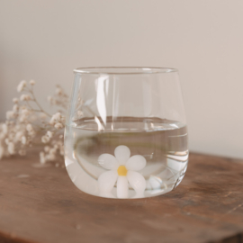 Drinkglas met madeliefje figuur