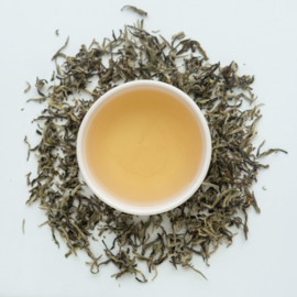 Shangri-La witte thee Ambar