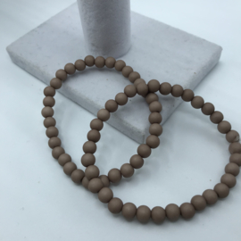 chocolate chip armband