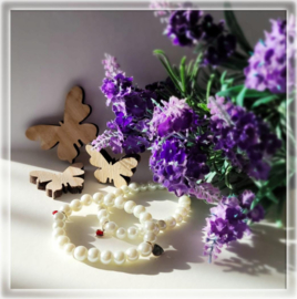witte acryl parel armband