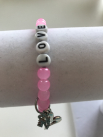 roze glaskralen armband 17-18 cm