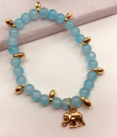 lichtblauwe glas kralen armband