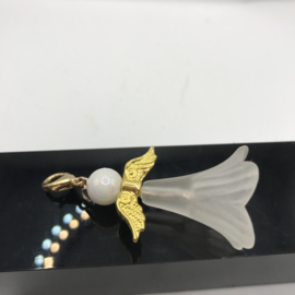 witte engel met goud