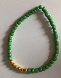 groene rocaille armband 17 cm