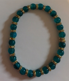 blauwe glaskralen armband  19cm