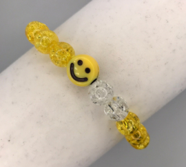 gele smiley armband