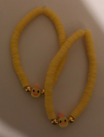gele heishi kralen armband 17-18 cm