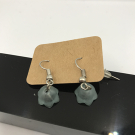 mini kelkjes oorbellen