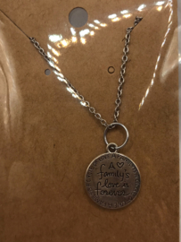 a family ketting