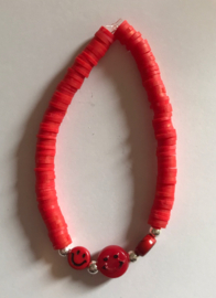 rode gemengde heishi kralen armband 17 cm