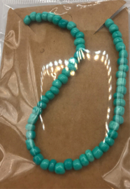 leuke rocaille ketting met gouden kralen