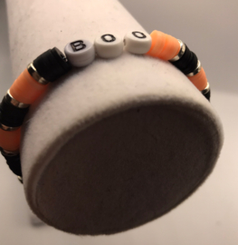 oranje en zwarte 'boo' armband