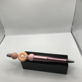 margriet beaded pen