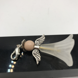 wit met beige engel