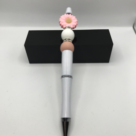 margriet beaded pen