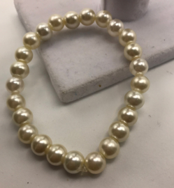 witte acryl  parel armband