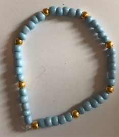 lichtblauwe armband 17 cm