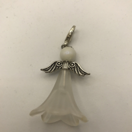 witte engel met zilver