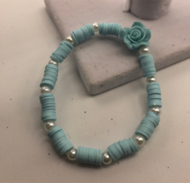 lichtblauwe bloem armband