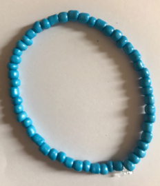 blauwe armband 17 cm