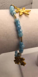 blauw met staafjes armband