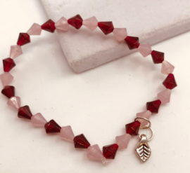 2 kleurige driehoek kralen armband 17 cm