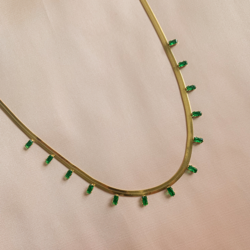 Green with envy - Necklace