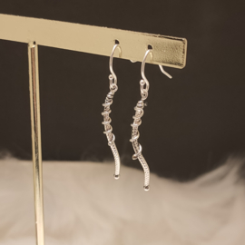 Twist and Swirl oorhangers (925 sterling zilver)