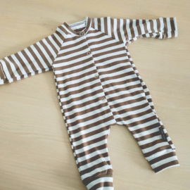 Boxpakje brown stripes