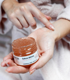SAKURA DÉLICAT BODY SCRUB - 60 ML