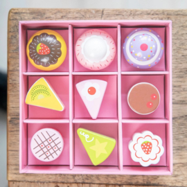 9 Gebakjes in geschenkdoos