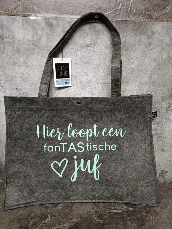 Vilten tas hier loopt een fanTAStische juf Vilten en katoenen