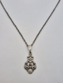 Ketting met hangertje