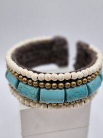Armband met Turquoise steentjes VERKOCHT 