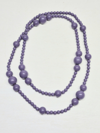 Paarse kralenketting VERKOCHT 