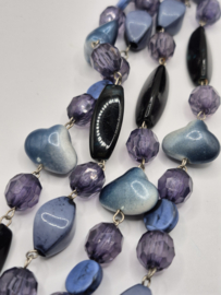 Blauwe kralen ketting