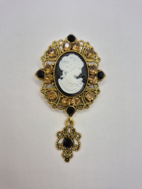 Broche met 'Camee'