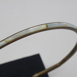 Koperen armband met parelmoer