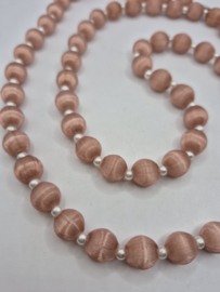 Zijdekralen ketting