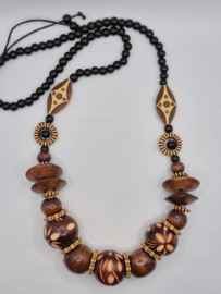 Houten ketting VERKOCHT