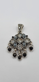 Hanger met strass steentjes VERKOCHT