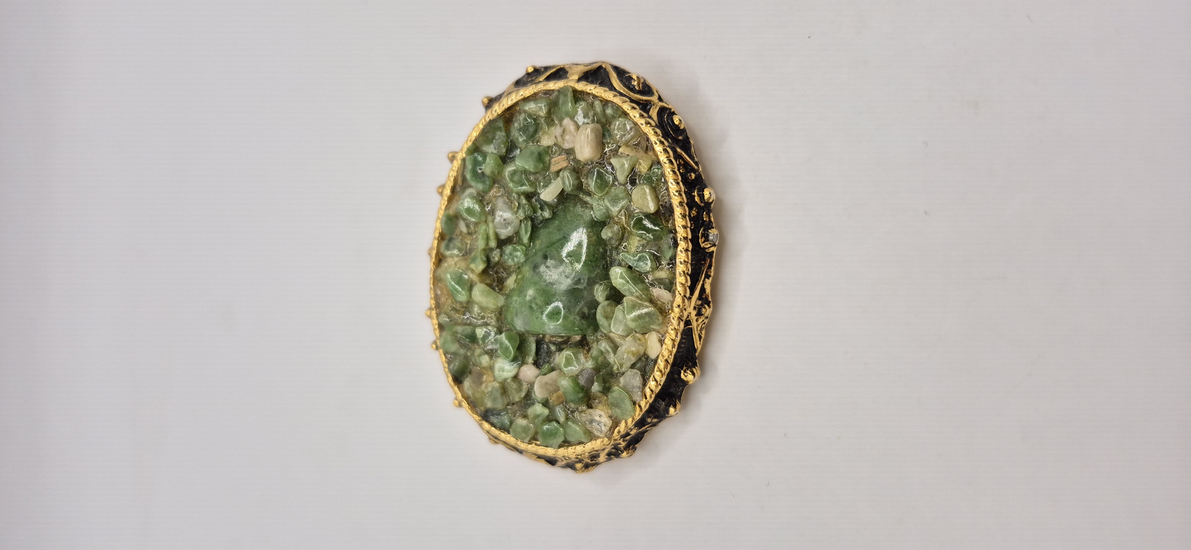 Vintage broche met Aventurijn