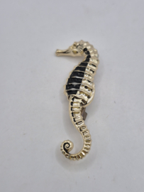 Zeepaardje broche